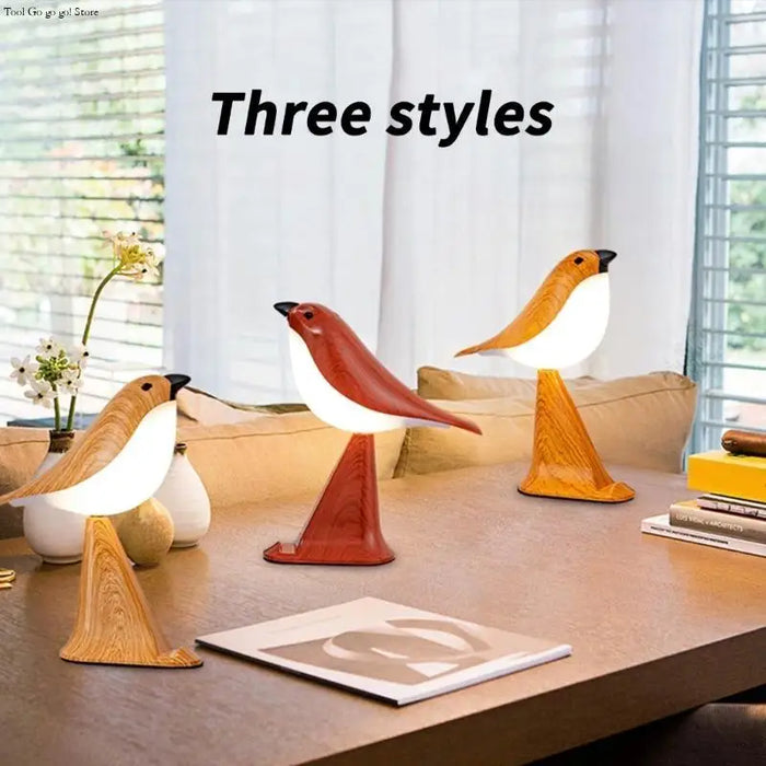 77UC Små Bordlamper - Trådløs Natlys Genopladelig Skrivebordslampe med Plastiktekstur - Perfekt Belysningsløsning til Soveværelse og Studierum