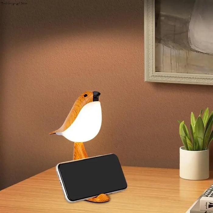 77UC Små Bordlamper - Trådløs Natlys Genopladelig Skrivebordslampe med Plastiktekstur - Perfekt Belysningsløsning til Soveværelse og Studierum