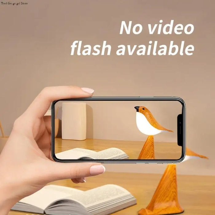 77UC Små Bordlamper - Trådløs Natlys Genopladelig Skrivebordslampe med Plastiktekstur - Perfekt Belysningsløsning til Soveværelse og Studierum